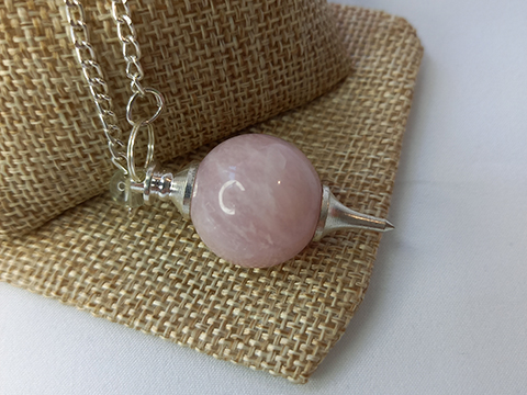 Pendule Quartz Rose Sphère